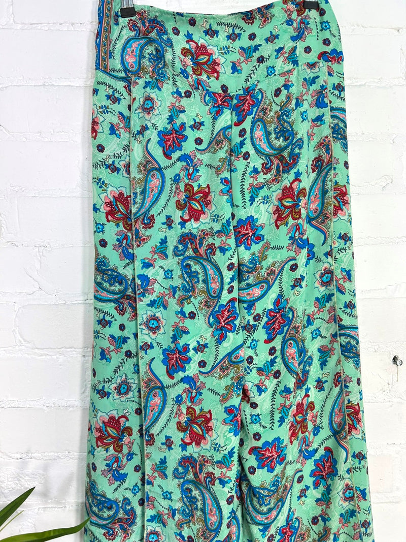 Open Leg Trousers