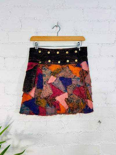 Short Patch Popper Skirt