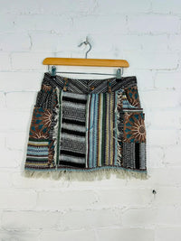 Print and Gheri Patch Short Skirt