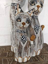 White Wash Set of 3 Cats with Spotty Tie