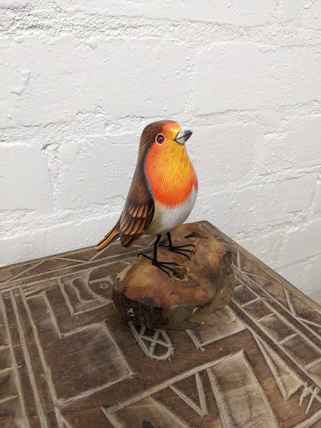 Robin On Wood