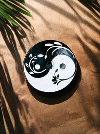 Round Ying Yang Flower Mosaic