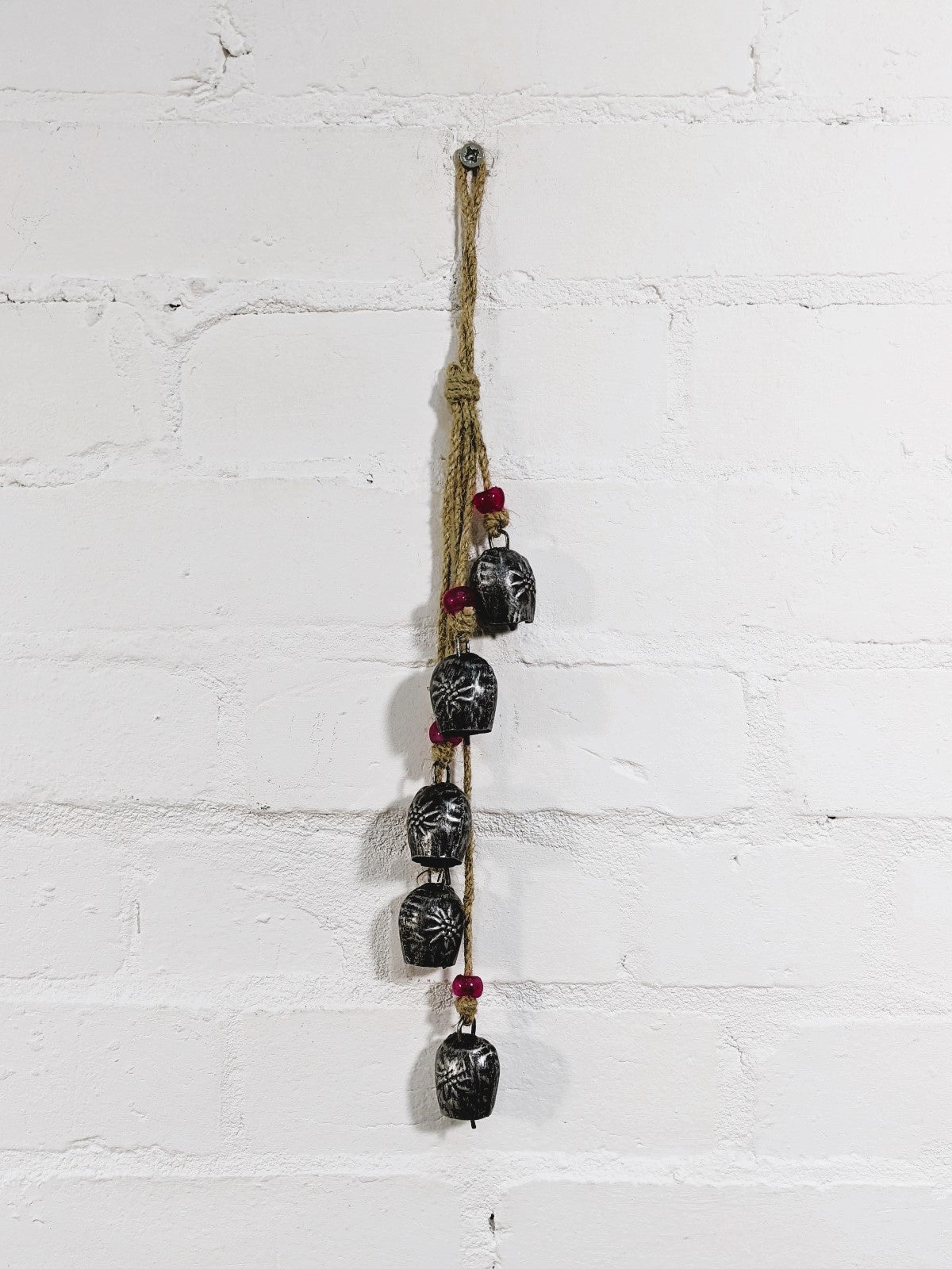 Hanging 5 Bell String