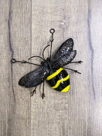 Metal Wall Bee Round