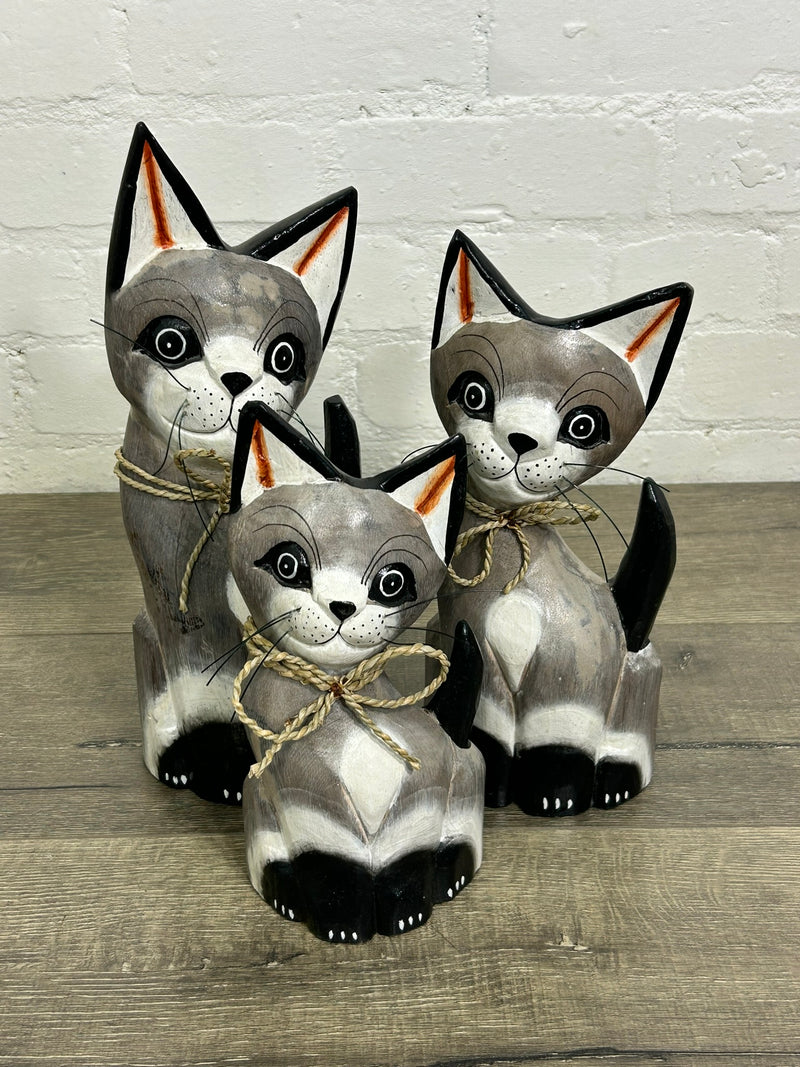 Set of 3 Cats with Bows
