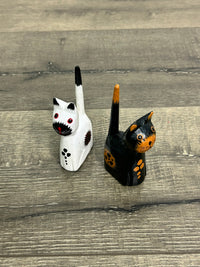 Set of 2 Cats