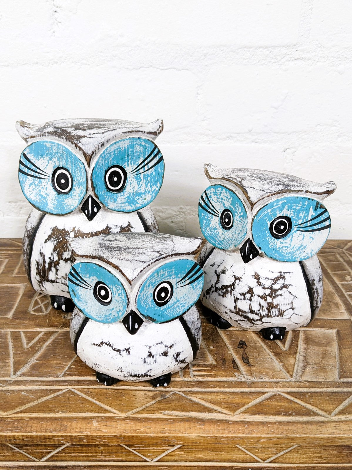 Set Of 3 White And Blue Owls