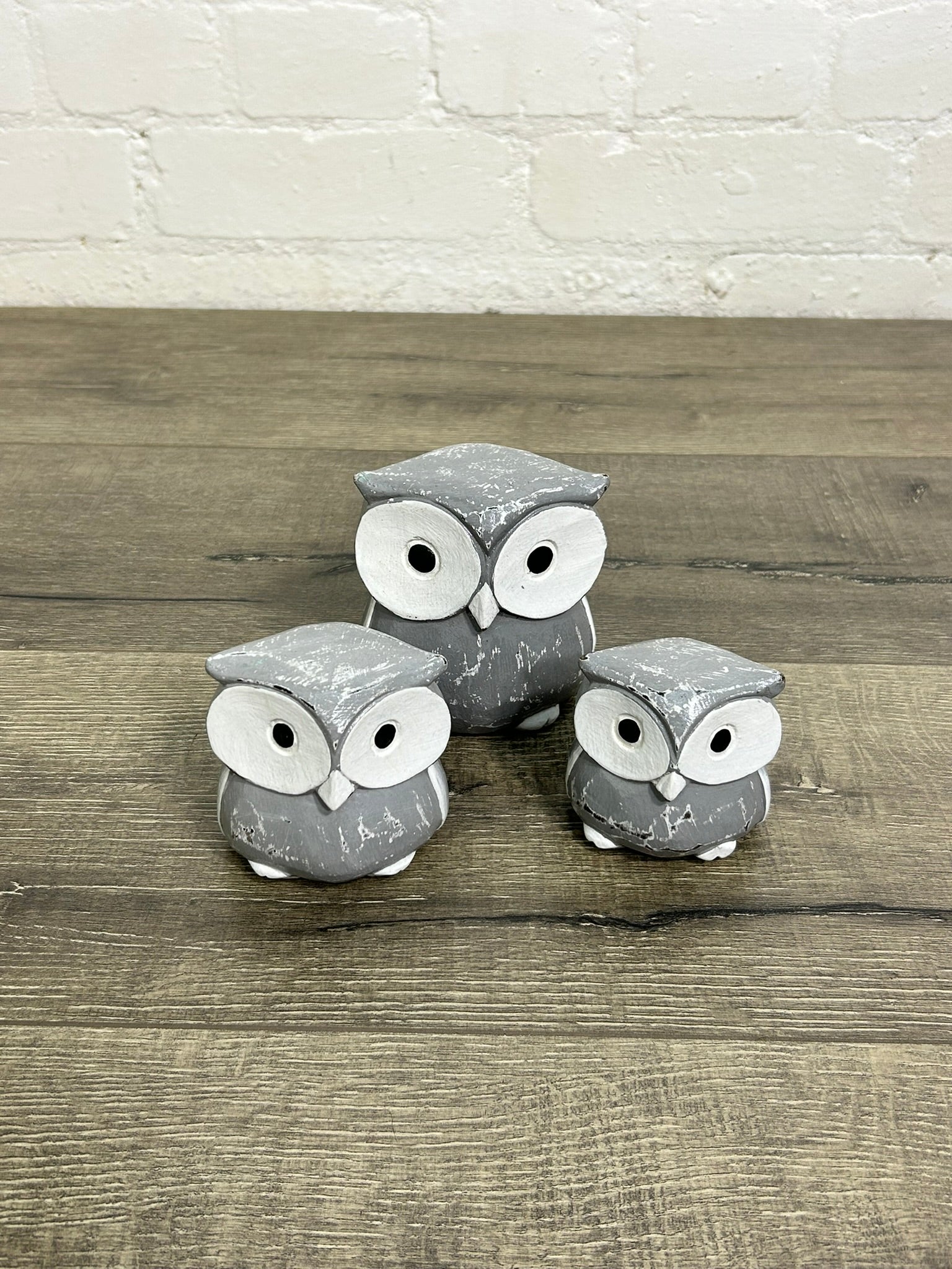 Set Of 3 White And Grey Owls