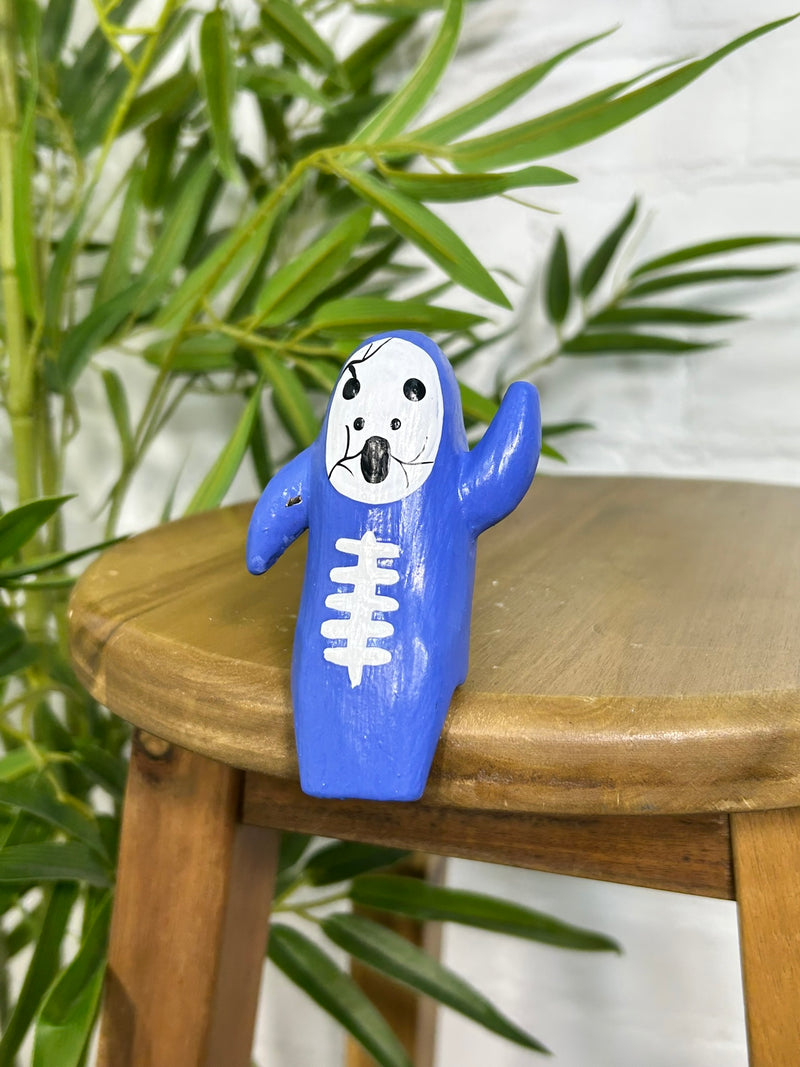 Skeleton Shelf Sitter